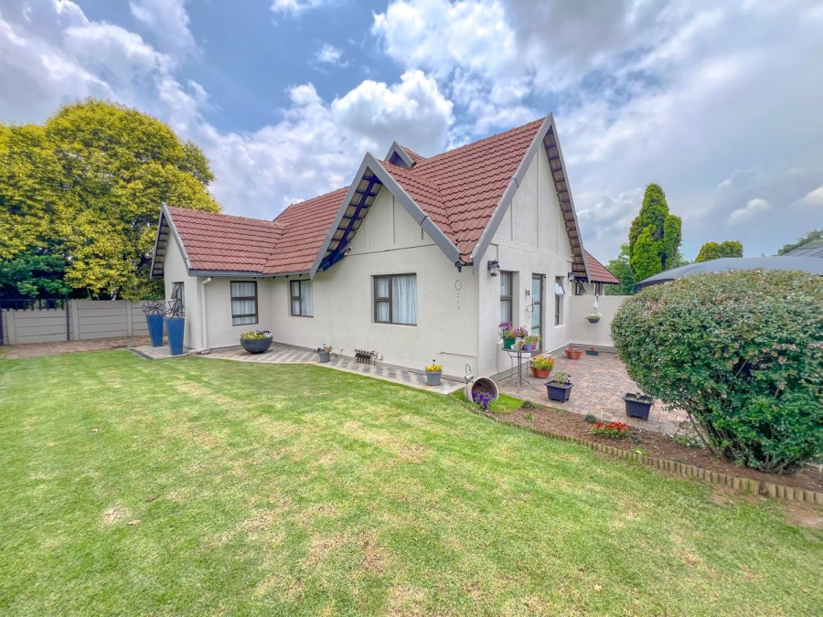 3 Bedroom Property for Sale in Vaalpark Free State